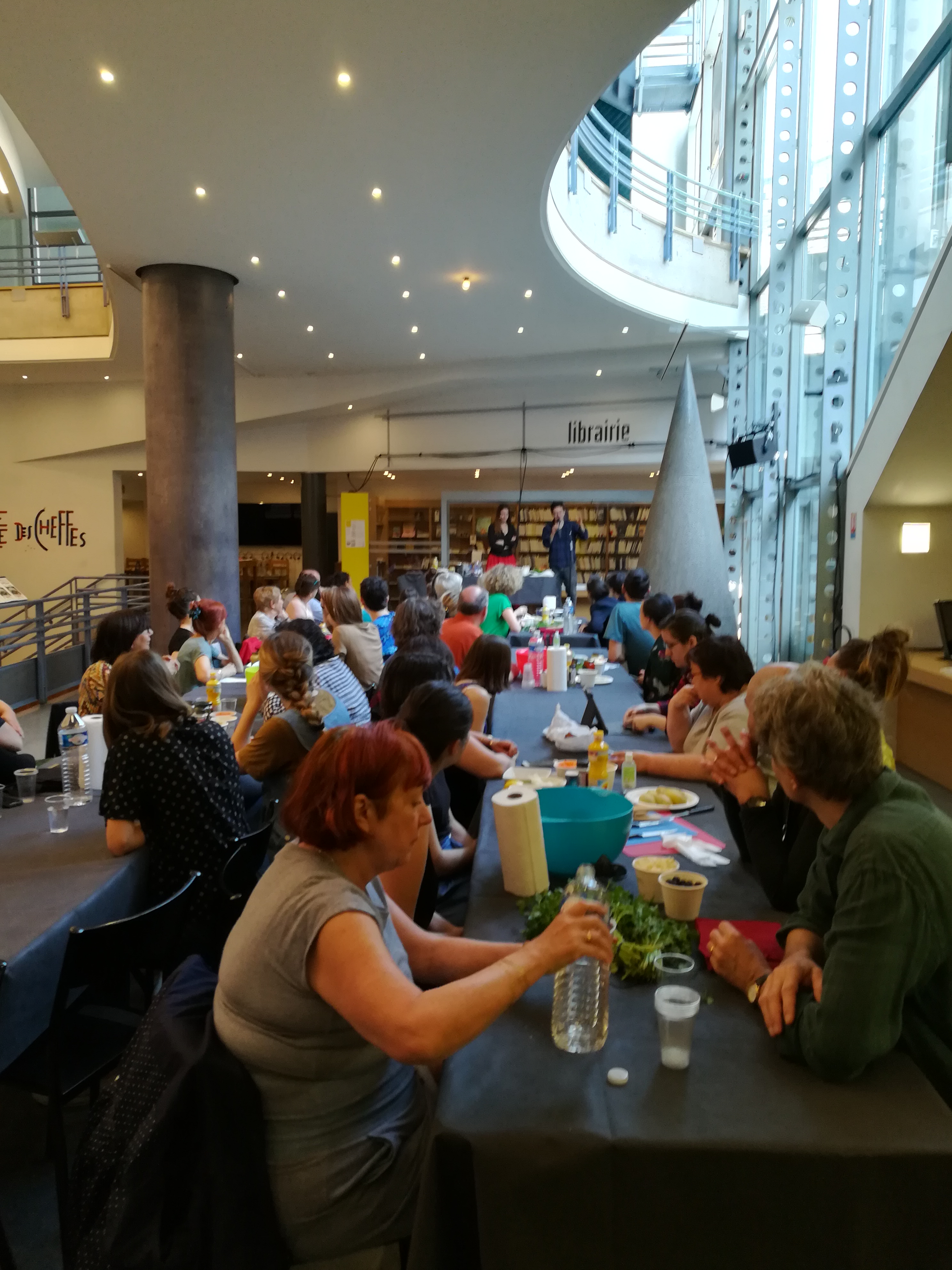 Repas spectacle avec Alexandra Badea