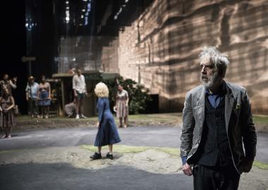 Les Innocents, Moi et l'Inconnue au bord de la route départementale, un texte de Peter Handke mis en scène par Alain Françon photo de Jean-Louis Fernandez
