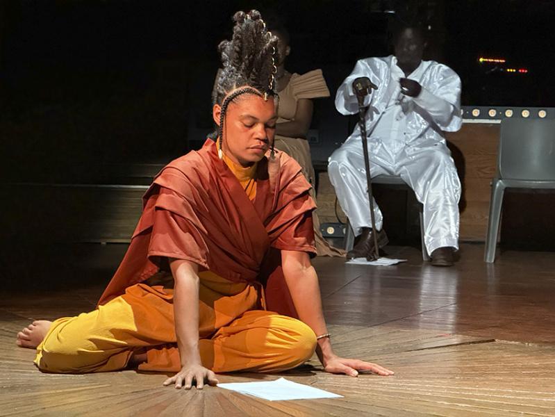 Ysanis Padonou dans Redemption Song